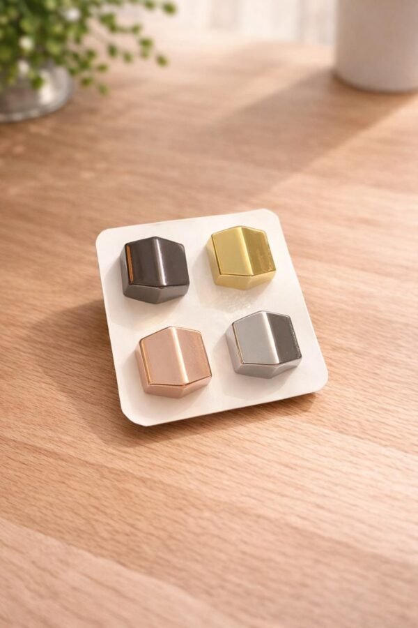 Diamond shaped magnetic pins